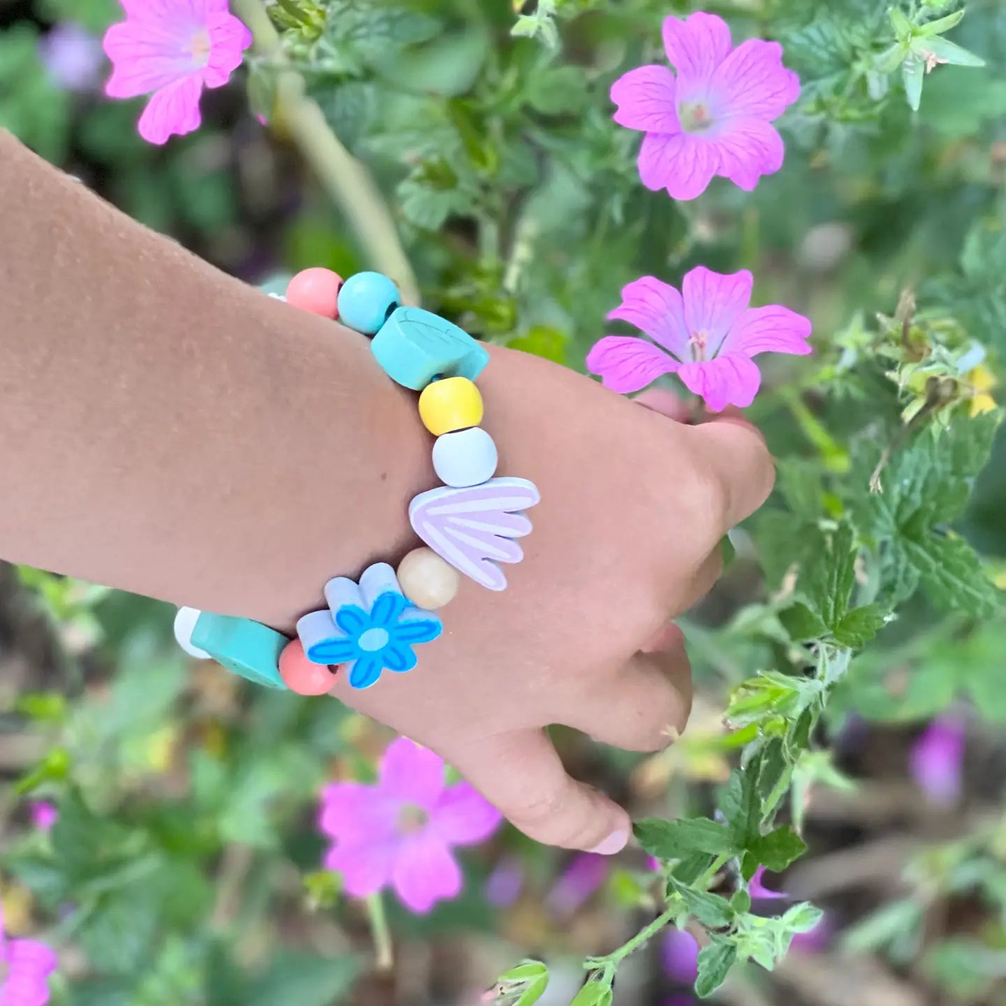 Make Your Own Wildflower Bracelet Gift Set
