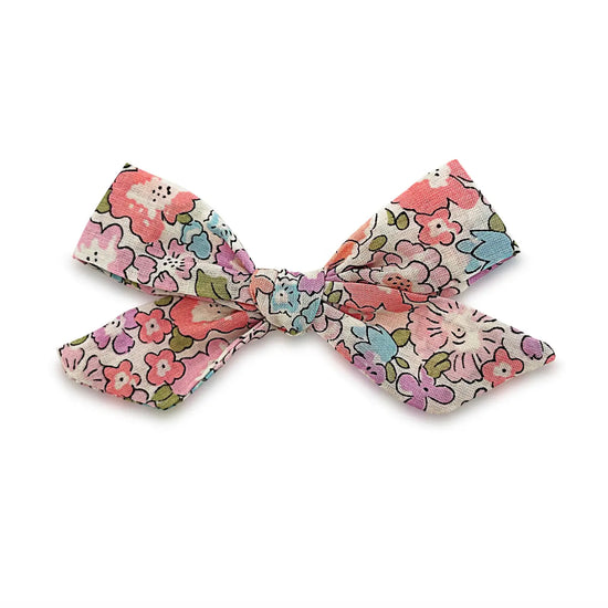 Lillia Petite Bow Clip