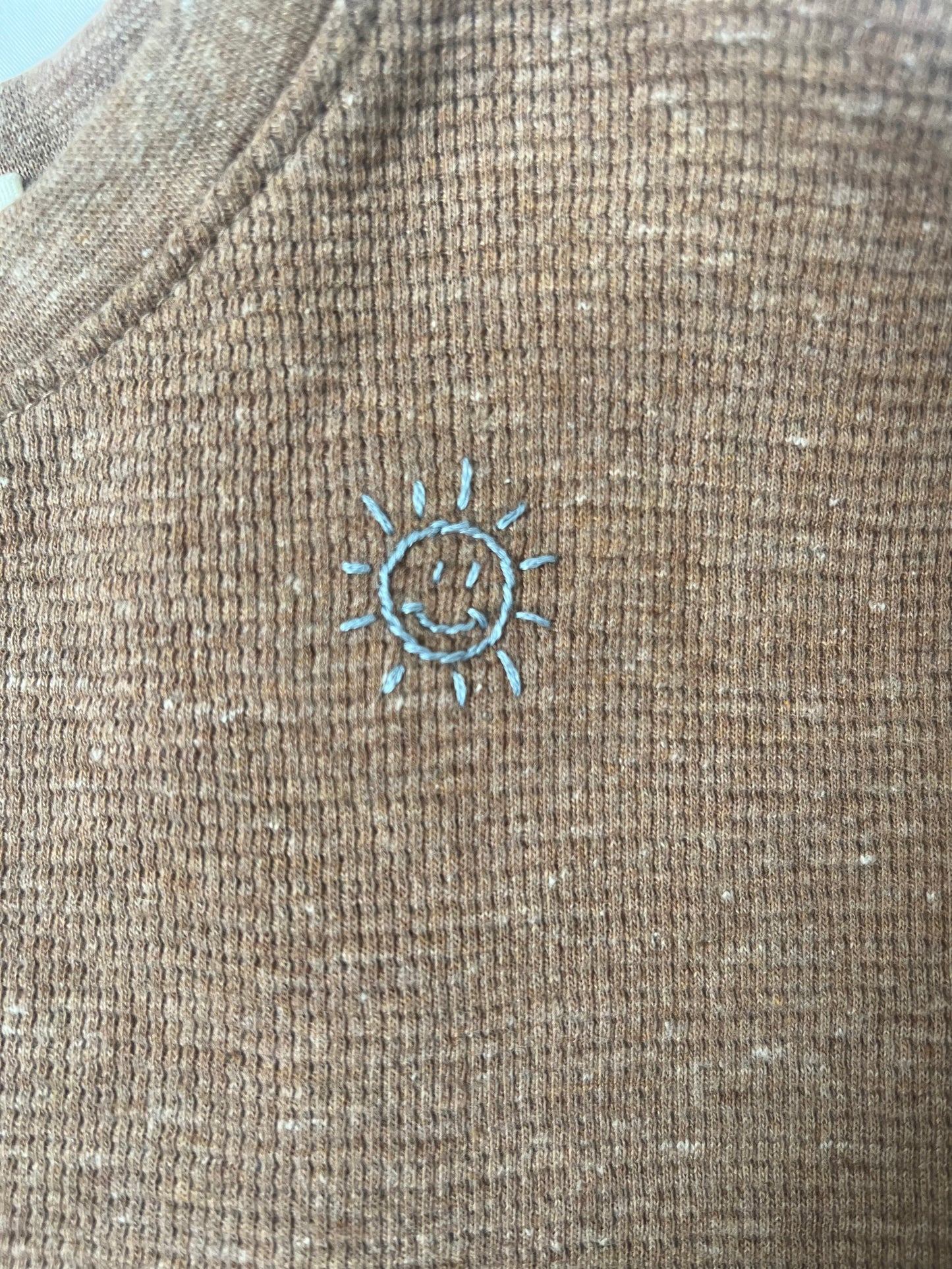 Hand Embroidered Happy Sun Waffle Set in Mocha